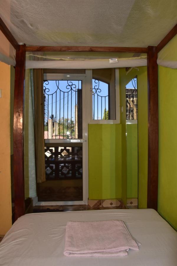 Viriko Boarding House Hotel Mombasa Eksteriør billede